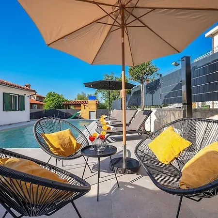 别墅 E By Istrialux