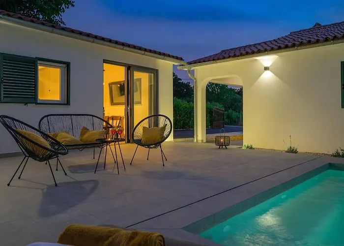 Villa E By Istrialux *