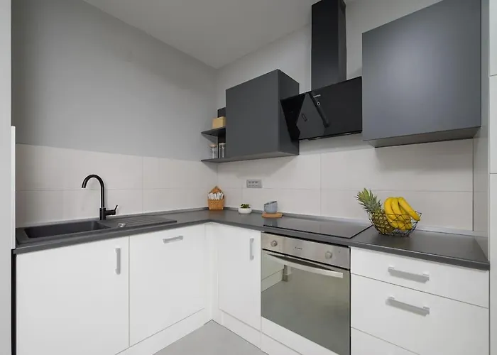 Villa E By Istrialux Krapan