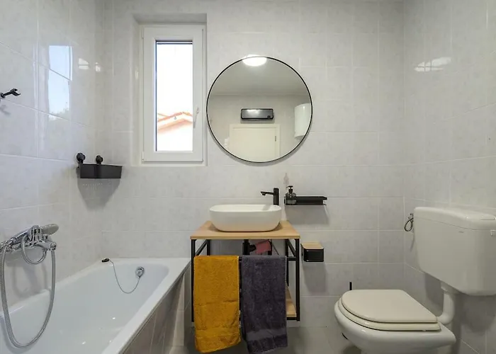 Villa E By Istrialux Krapan